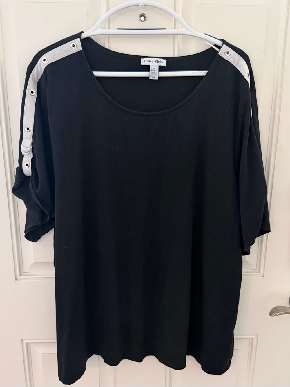 Calvin Klein Crew Neck Top 3X | Black White Stripe